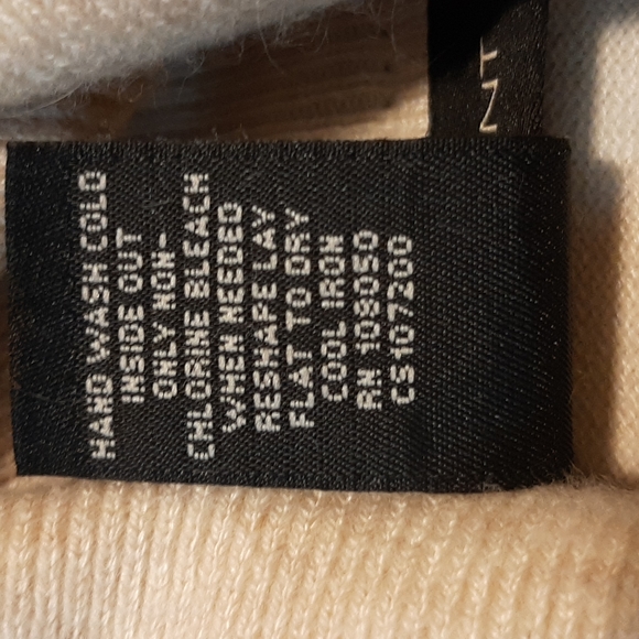 Cream Lane Bryant lightweight sweater. Size 26/28 - Picture 5 of 7